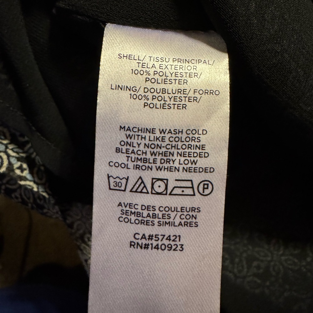 Loft Geo Print Vneck Ruffle Blouse XL - Picture 8 of 8